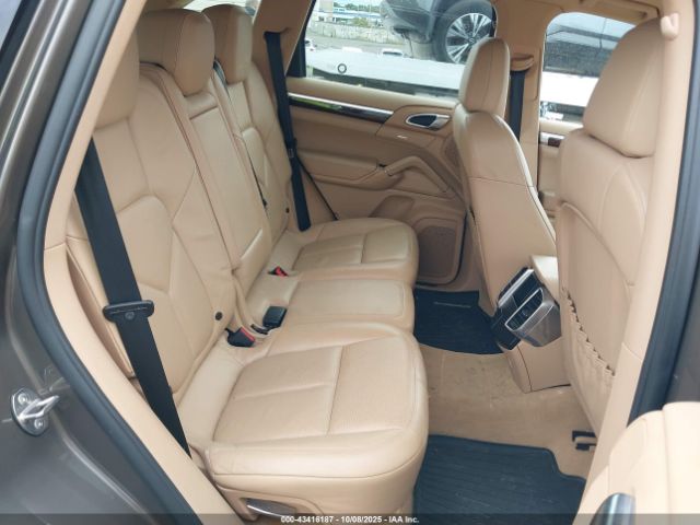 2011 PORSCHE CAYENNE WP1AB2A27BLA44202 Photo 7