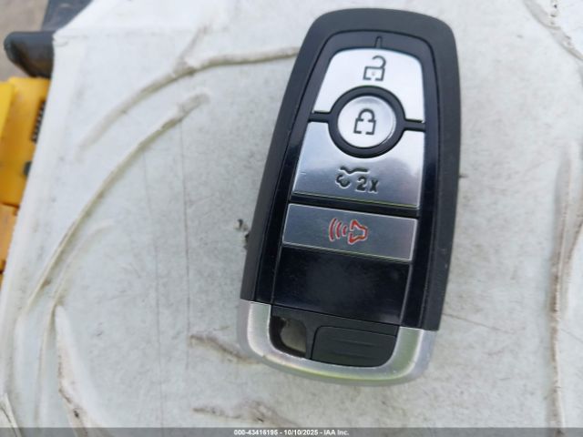 2022 FORD F-150 LIGHTNING 1FTVW1ELXNWG05337 Photo 10