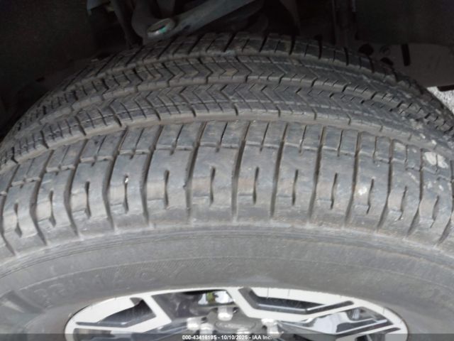 2022 FORD F-150 LIGHTNING 1FTVW1ELXNWG05337 Photo 4