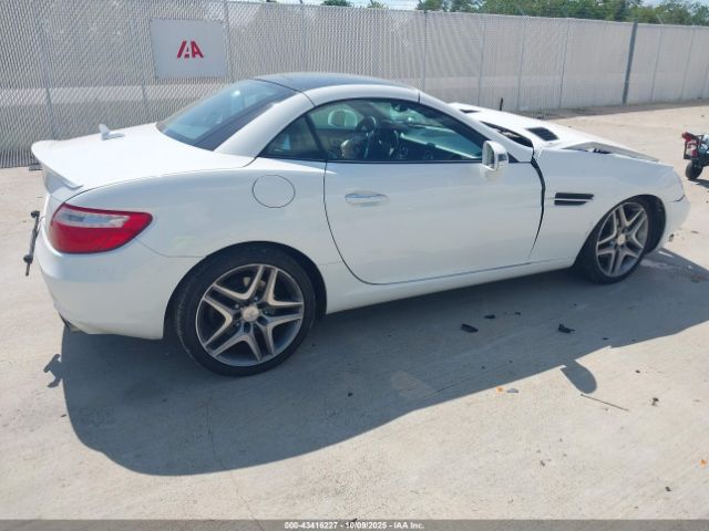 2015 MERCEDES-BENZ SLK 250 WDDPK4HA6FF097441 Photo 3