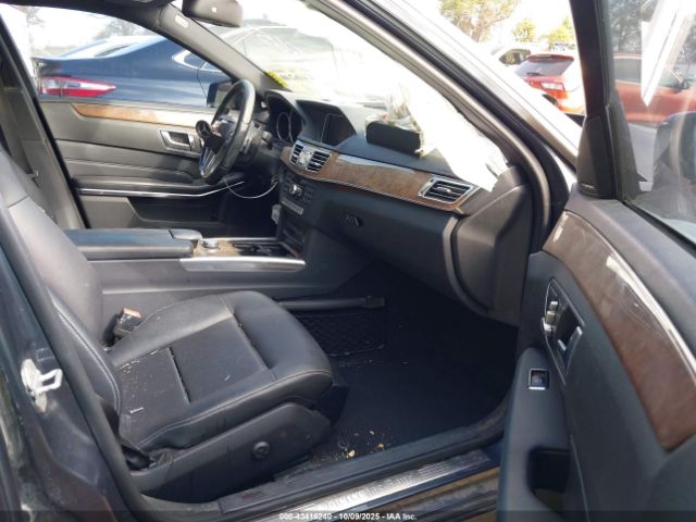 2014 MERCEDES-BENZ E 350 WDDHF8JB0EB009718 Photo 4