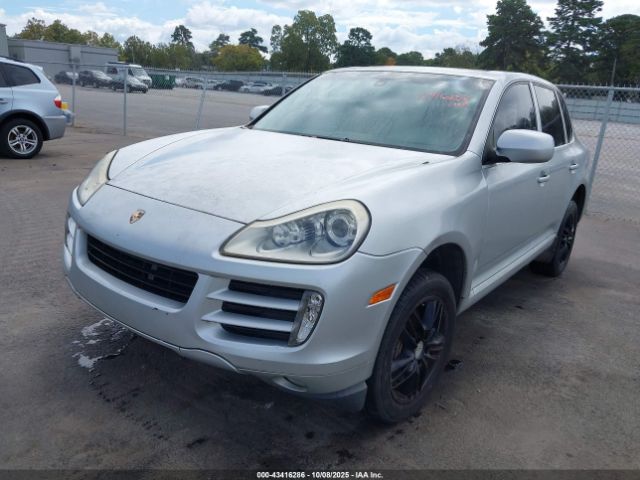 2010 PORSCHE CAYENNE WP1AA2AP7ALA12413 Photo 1