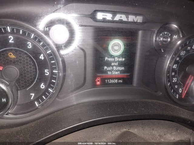 43416289 :رقم المزاد ، 1C6SRFFT1KN749759 vin ، 2019 Ram 1500 Big Horn/lone Star  4x4 5'7 Box مزاد بيع