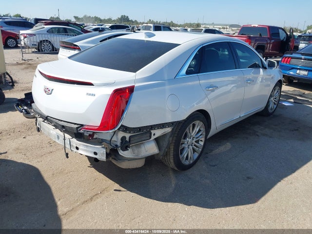 2018 CADILLAC XTS 2G61M5S39J9162717 Photo 3