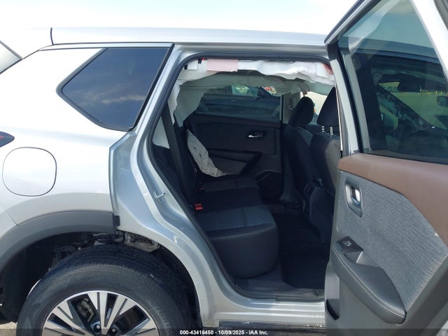 2023 NISSAN ROGUE 5N1BT3BB5PC786401 Photo 7