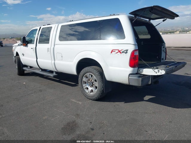 Ford F-350 Lariat 2015 1FT8W3BT0FEA63251 Image 3