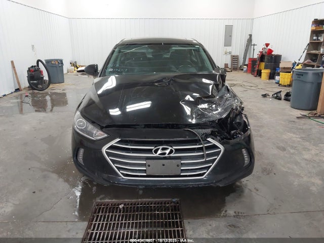 Продажа на аукционе авто 2018 Hyundai Elantra Value Edition, vin: 5NPD84LF8JH214448, номер лота: 43416607