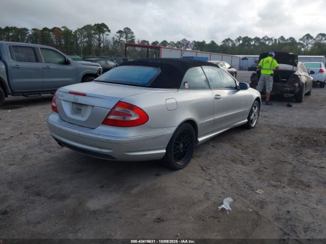 2004 MERCEDES-BENZ CLK 500 WDBTK75G04T020385 Photo 3