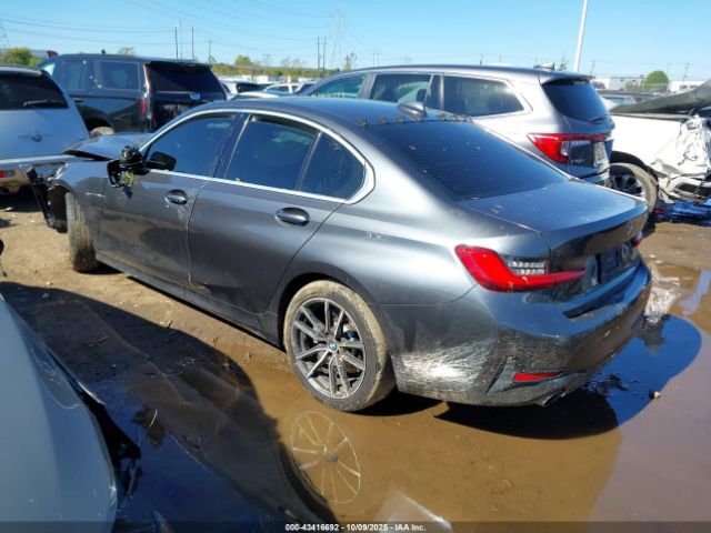 2020 BMW 330I 3MW5R1J02L8B12337 Photo 2