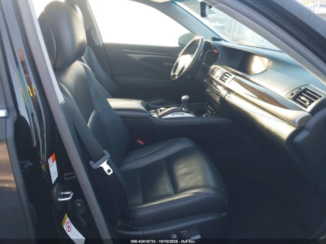 2016 LEXUS LS 460 JTHCL5EF8G5027165 Photo 4