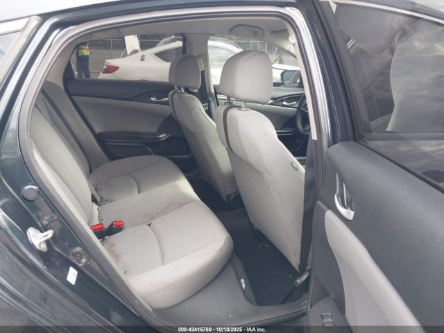 2018 HONDA CIVIC 2HGFC2F57JH526379 Photo 7