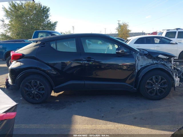 Toyota C-HR LE 2019 NMTKHMBX2KR096277 Image 14