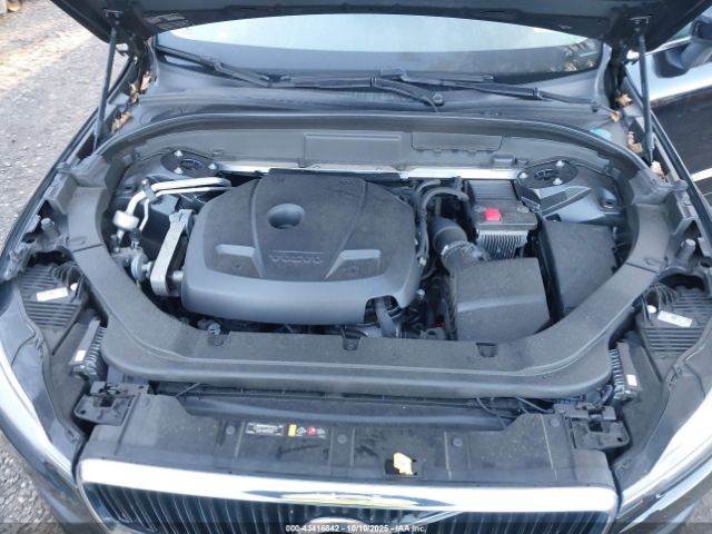 2019 VOLVO XC60 LYV102RKXKB197365 Photo 9
