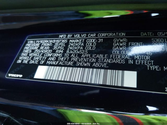 2019 VOLVO XC60 LYV102RKXKB197365 Photo 8