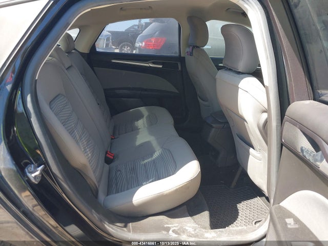 Ford FUSION S 2016 3FA6P0G73GR340557 Image 8