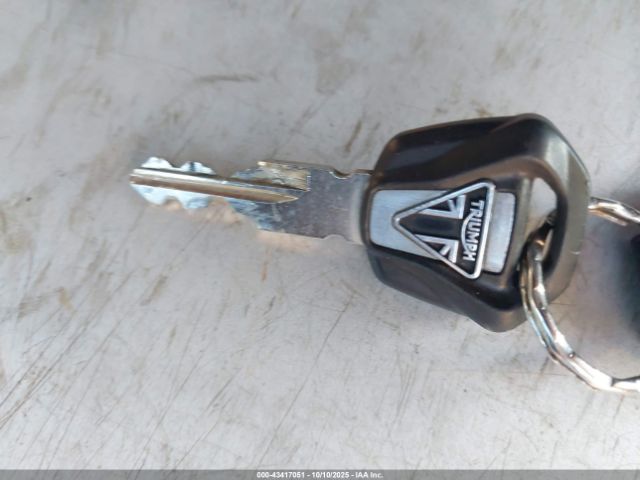 2018 TRIUMPH MOTORCYCLE BONNEVILLE SMTD42HL7JT852556 Photo 10