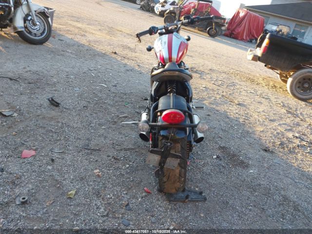 2018 TRIUMPH MOTORCYCLE BONNEVILLE SMTD42HL7JT852556 Photo 5