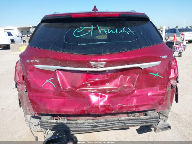 2018 CADILLAC XT5 1GYKNARS5JZ141867 Photo 5