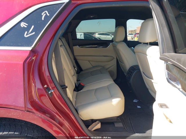 2018 CADILLAC XT5 1GYKNARS5JZ141867 Photo 7