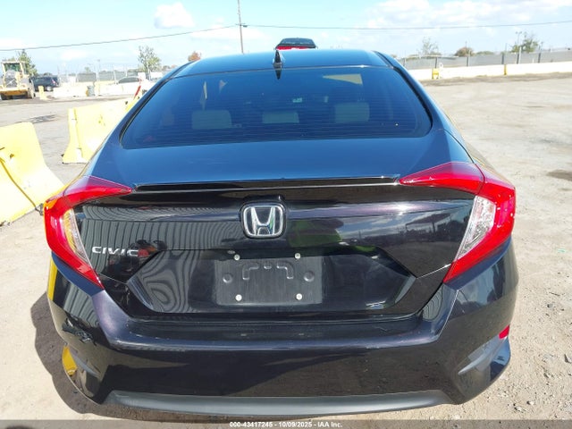 Honda l15b7 2018 JHMFC1F33JX022011 Image 17