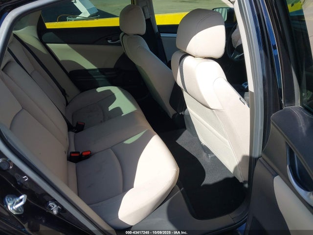 Honda l15b7 2018 JHMFC1F33JX022011 Image 8