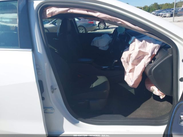 2021 CHEVROLET MALIBU 1G1ZD5ST5MF007506 Photo 4