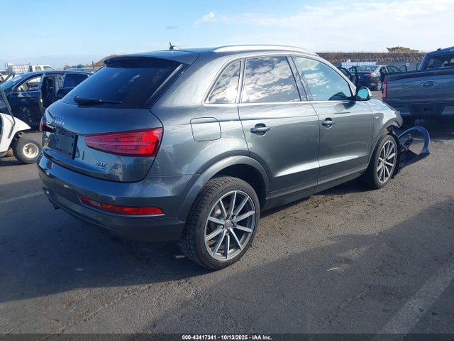 2018 AUDI Q3 WA1JCCFS9JR004920 Photo 3