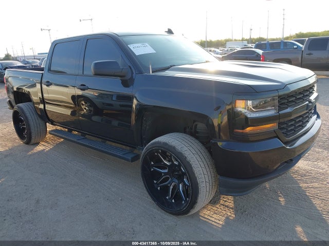 Chevrolet l83 - sidi: spark ignited direct injection, vvt: variable valve timing, afm, e85 max, alum 2018 3GCPCPEC8JG358400 Image 1