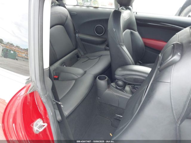 2015 MINI HARDTOP WMWXP7C5XF2A39749 Photo 7