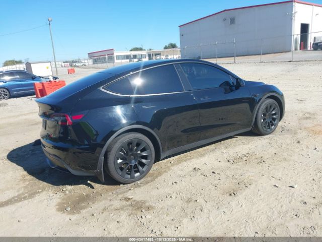 2021 TESLA MODEL Y 5YJYGDEEXMF188883 Photo 3