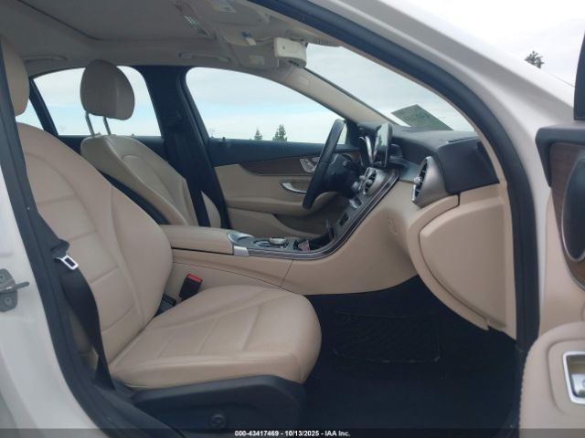 2019 MERCEDES-BENZ C 300 55SWF8DBXKU300053 Photo 4