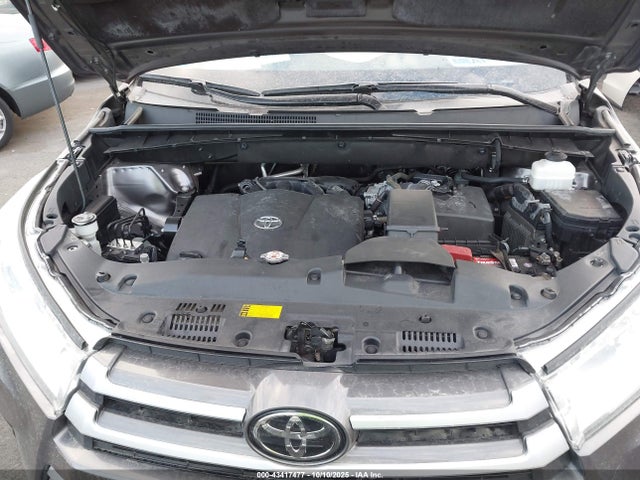 5TDKZRFH5KS302299 Toyota 2gr-fks