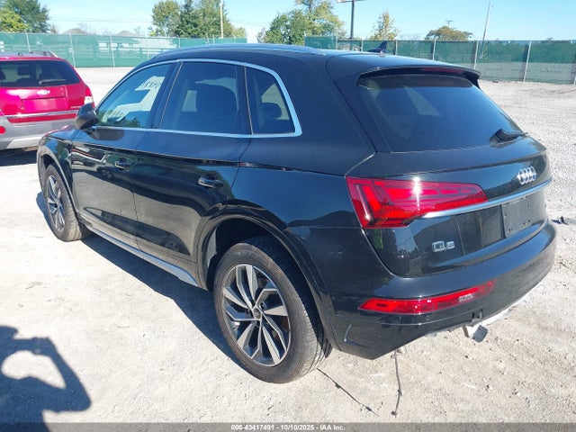 2021 AUDI Q5 WA1BAAFY0M2031004 Photo 2
