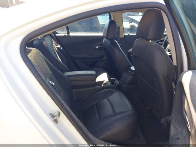 Chevrolet luu - ffv, e-flex, fam 2014 1G1RH6E43EU167993 Image 8