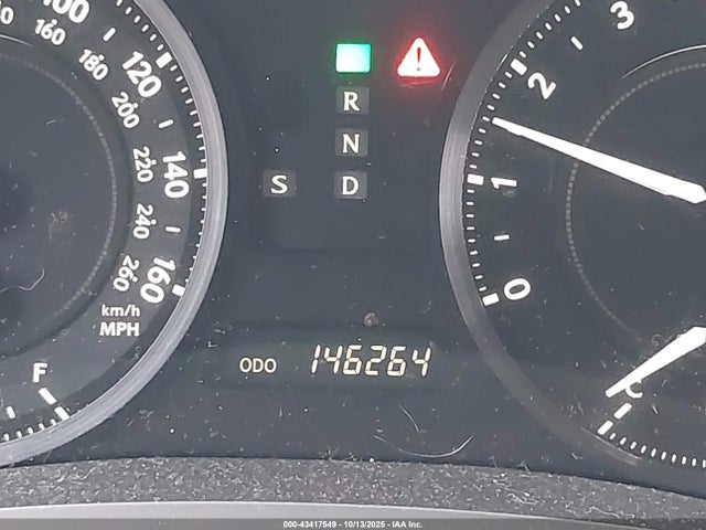 43417549 :رقم المزاد ، JTHFF2C22A2513854 vin ، 2010 Lexus Is 250c مزاد بيع