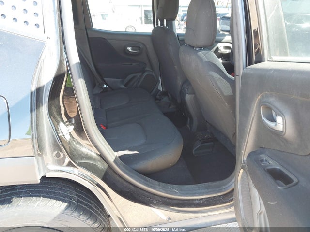 ZACNJBAB0KPK21929 Jeep Renegade Upland 4x4