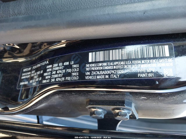 ZACNJBAB0KPK21929 Jeep Renegade Upland 4x4