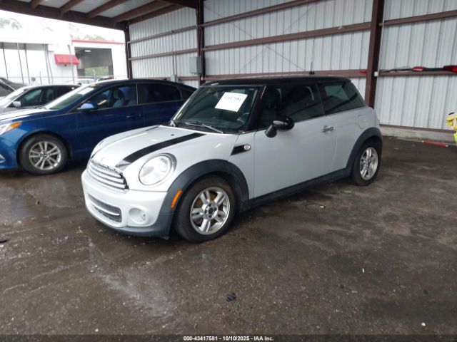2012 MINI COOPER WMWSU3C59CT263819 Photo 1