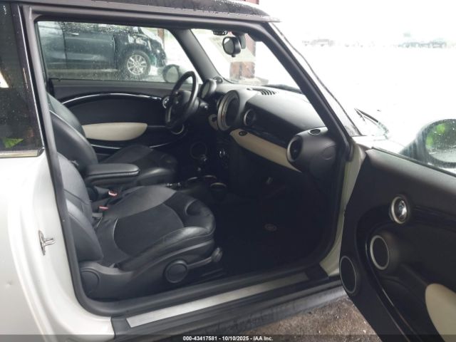 2012 MINI COOPER WMWSU3C59CT263819 Photo 4