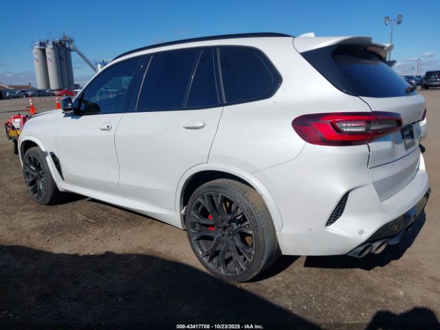 2022 BMW X5 M 5YMJU0C08N9L13926 Photo 2