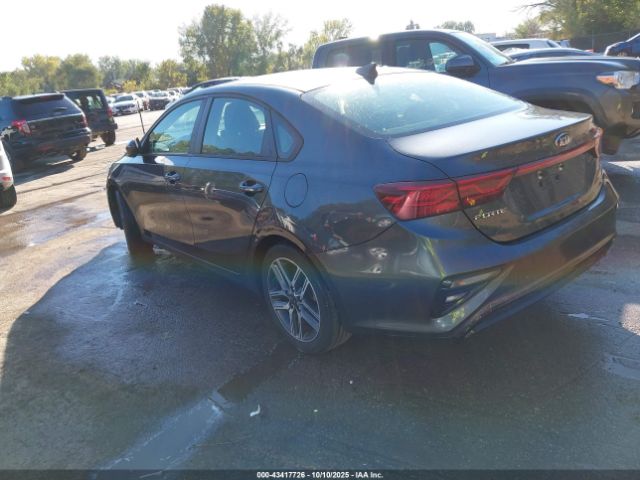 2019 KIA FORTE 3KPF34AD6KE025019 Photo 2