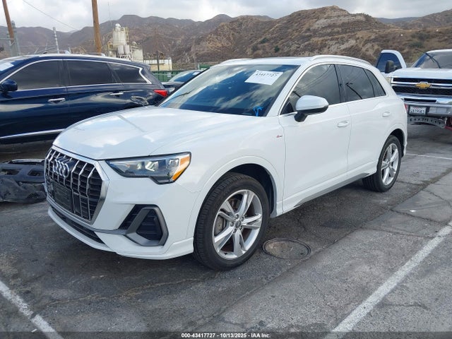 2020 AUDI Q3 WA1DECF39L1109653 Photo 1