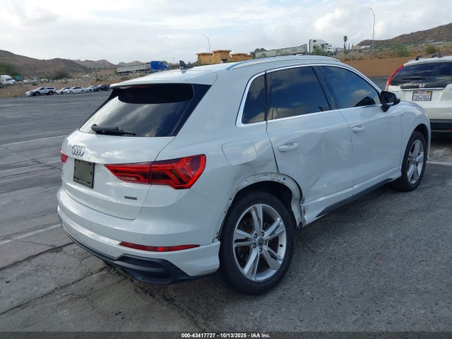 2020 AUDI Q3 WA1DECF39L1109653 Photo 3
