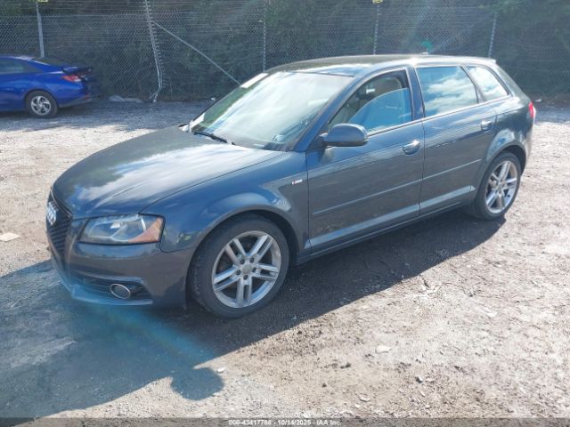 2011 AUDI A3 WAUKJAFM5BA023435 Photo 1