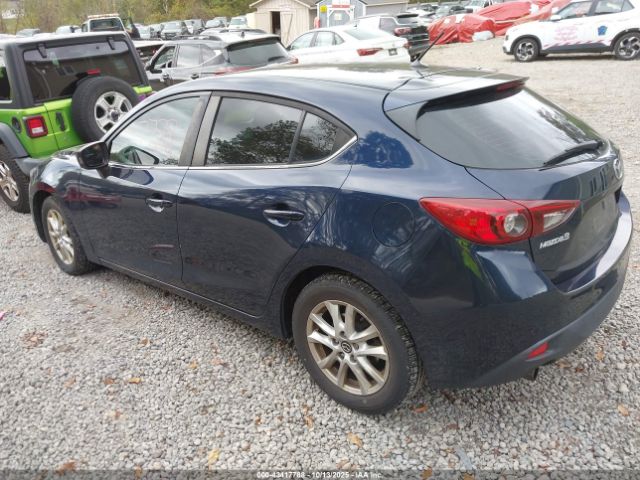 2016 MAZDA MAZDA3 3MZBM1L77GM267295 Photo 2