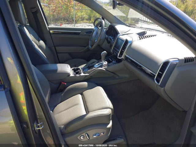 2013 PORSCHE CAYENNE WP1AA2A2XDLA04797 Photo 4