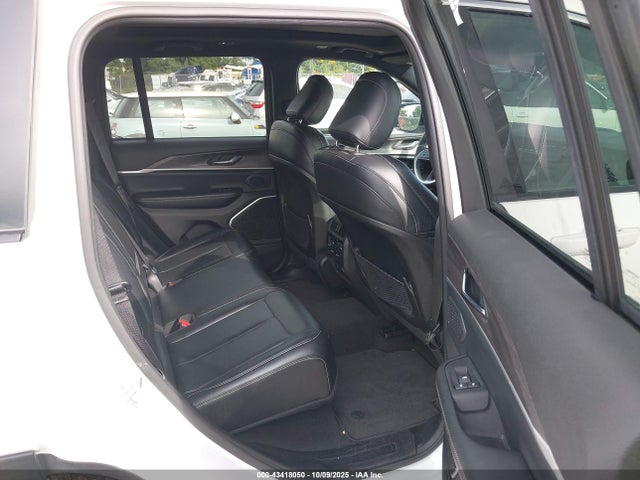 1C4RJYB62RC122214 Jeep 2024