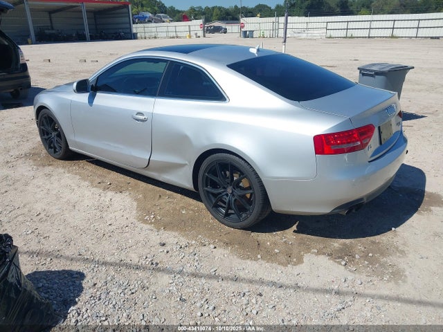 2012 AUDI A5 WAULFAFR5CA020991 Photo 2