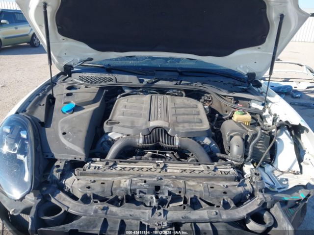 2016 PORSCHE CAYENNE WP1AD2A2XGLA75493 Photo 9