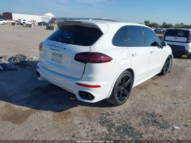 2016 PORSCHE CAYENNE WP1AD2A2XGLA75493 Photo 3